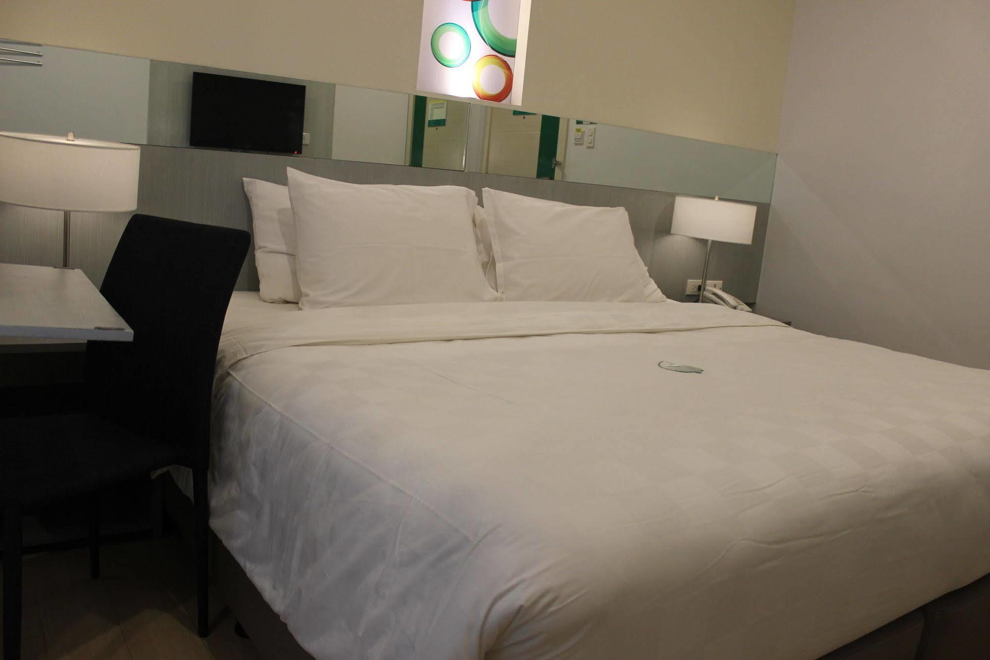 Go Hotels Butuan Butuan City Zewnętrze zdjęcie